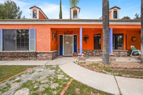 39801 Berenda Rd, Temecula, CA 92591-5019