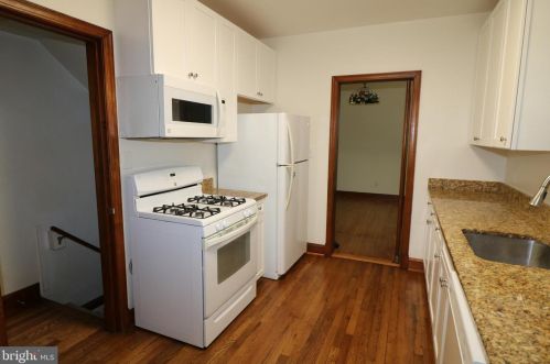 1601 Dale Dr, Silver Spring MD  20910-1505 exterior