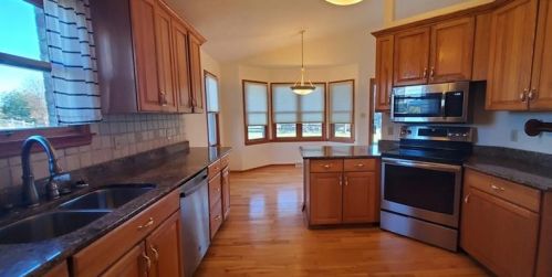 412 Tiporary Ct, Noblestown PA  15071-9736 exterior