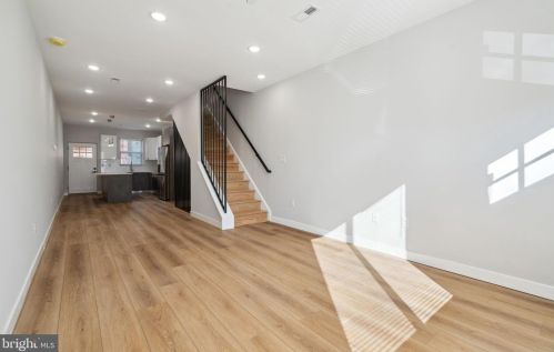 1416 27th St, Philadelphia, PA 19146-3701