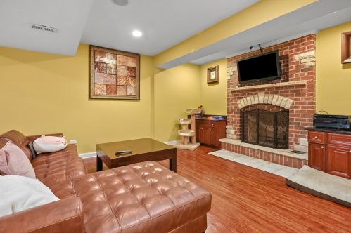 12465 Thornberry Dr, Lemont IL  60439-4616 exterior