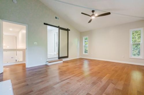 620 Colebrook Ct, Atlanta GA  30327-4710 exterior