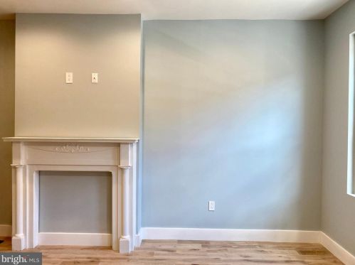 1252 24 St, Philadelphia PA  19130-1914 exterior