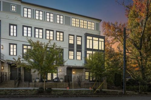 1065 Abington Ct, Atlanta, GA 30319