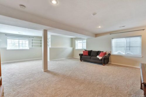 7870 Quatar Ct, Aurora CO 80015-5015 exterior