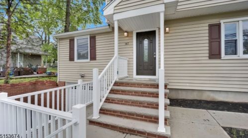 387 Canal Rd, South Bound Brook, NJ 08880-1166