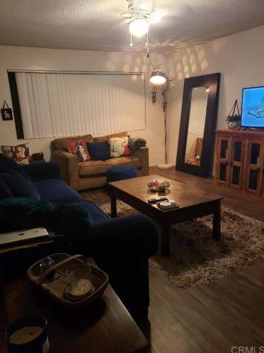 618 11th Ave, Escondido, CA 92025-4720