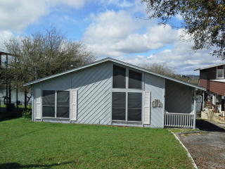 1415 Glenn Dr, New Braunfels TX  78133-3470 exterior