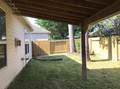 1807 Chanty Way, Conroe TX  77301-4114 exterior