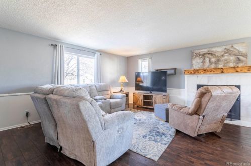 2210 Oakland Way, Aurora, CO 80014-1132