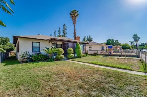 817 23rd St, San Bernardino, CA 92405-3615