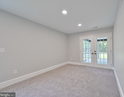 255 Hopkins Rd, Haddonfield NJ 08033-3062 exterior