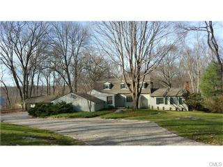 34 Lords Hwy, Weston, CT 06883-1619