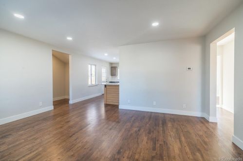 1100 Emporia St, Denver CO  80010-3219 exterior