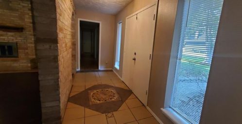 748 Charter Oaks Dr, Conroe TX  77302-3104 exterior