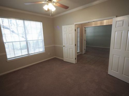 12608 Chittim Cir, Austin TX  78732-2105 exterior