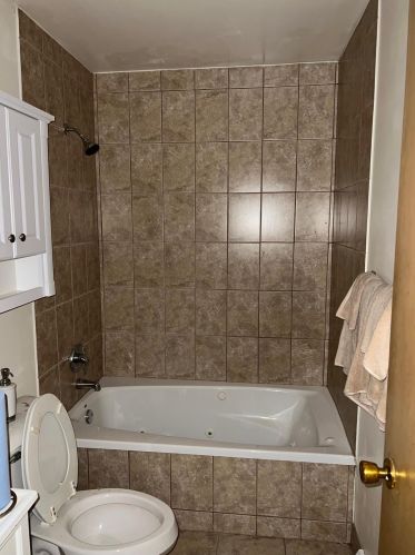 1610 53rd Ave, Gary, IN 46410-1306