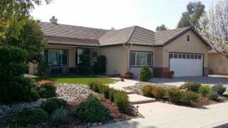 2086 Bedford Ave, Clovis, CA 93611-8116