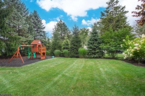 30 Marjaleen Dr, Dover NJ  07869-3496 exterior