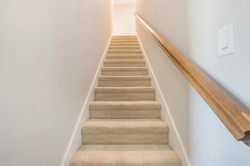 2104 Cologne Dr, Carrollton TX 75007-2336 exterior