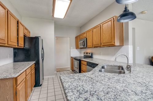 5213 Turtle Cv Rd, Garland TX 75044-4911 exterior