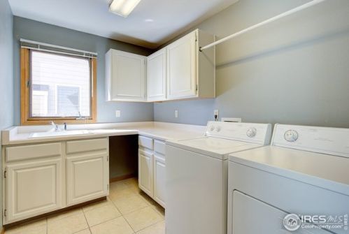 3800 Bromley Dr, Fort Collins CO  80525-9002 exterior