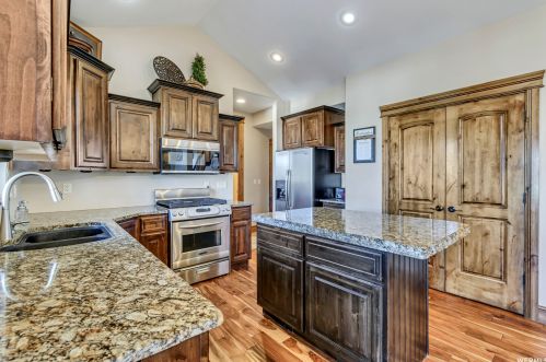 2753 4200, Ogden UT 84414-1112 exterior