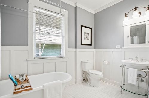 2249 6th Ave, Fort Worth TX  76110-1807 exterior