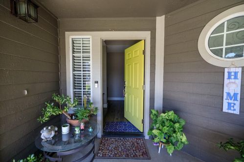 121 Benjamin Way, Turlock, CA 95380-4466