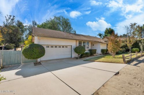 611 Languid Ln, Simi Valley, CA 93065-5408