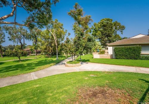 5281 Thorn Tree Ln, Irvine CA  92612-2346 exterior