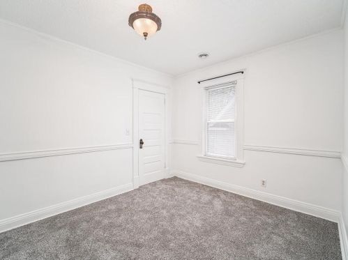 464 Earl St, Saint Paul MN  55106-5632 exterior