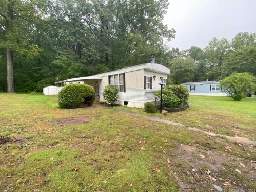 15 Valley Ln, Waterbury, CT 06712-1872