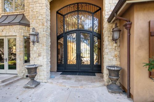 23923 Jabil Ln, Los Altos, CA 94024-5103