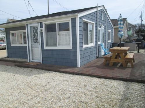 25 Tarpon Way, Lavallette, NJ 08735-1330