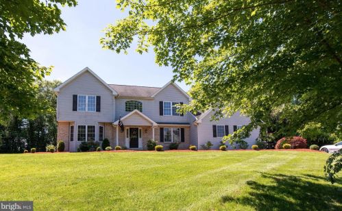 20 Kings Ct, Auburn, NJ 08085-5033