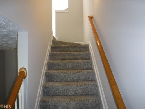 758 Celeste Ln, Atlanta GA  30331-8606 exterior