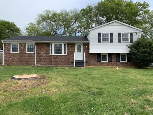 442 Longmeadow Cir, Pulaski TN  38478-3130 exterior