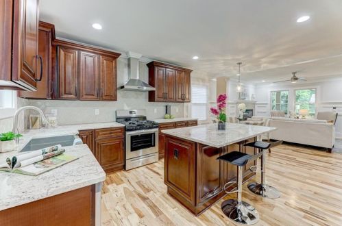 1753 Derry Ave, Atlanta GA  30310-1503 exterior