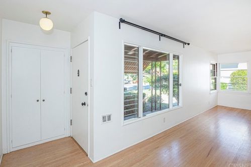 1828 Canada Blvd, Glendale CA  91208-2610 exterior