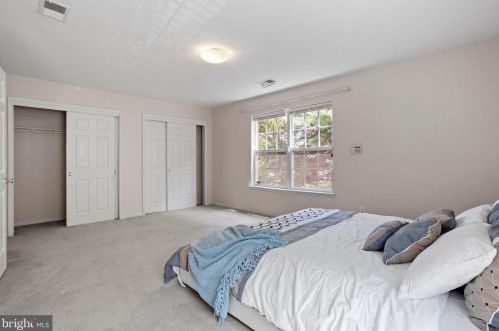 23 Grant Way, Princeton NJ  08540-1667 exterior