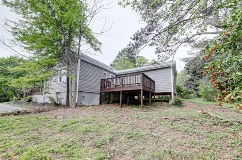 2664 Baker Ridge Dr, Atlanta GA  30318-7223 exterior