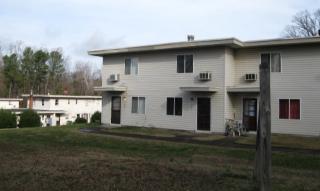 708 Monticello Dr, Hopewell VA  23860-2118 exterior