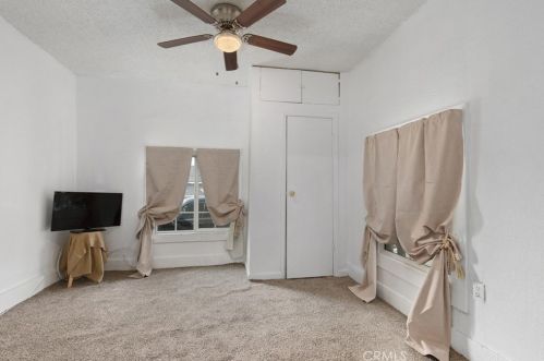 2950 11th St, Riverside CA  92507-4961 exterior