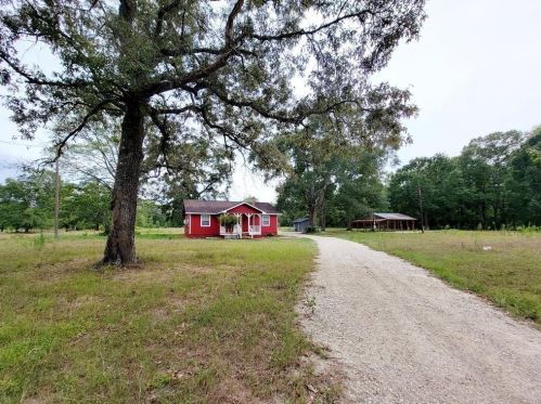 15590 Magnolia Park, Conroe, TX 77306-6933