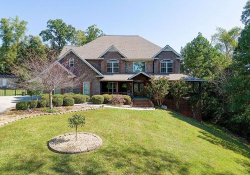 1024 Peregrine Way, Dalton, GA 30721-9145