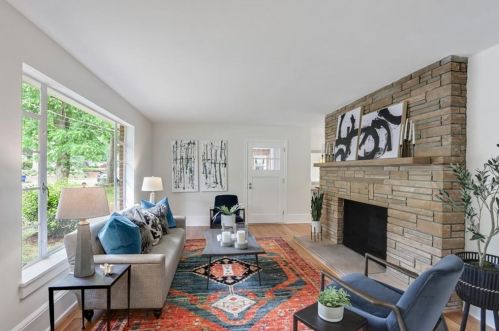 226 Freyer Dr, Marietta, GA 30060-1404