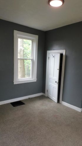 1229 Dewey Ave, Cincinnati OH  45205-1415 exterior