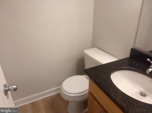 14123 Yorkshire Woods Dr, Silver Spring MD 20906-2872 exterior