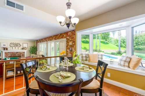 8198 Woodsboro Ave, Anaheim CA  92807-2519 exterior